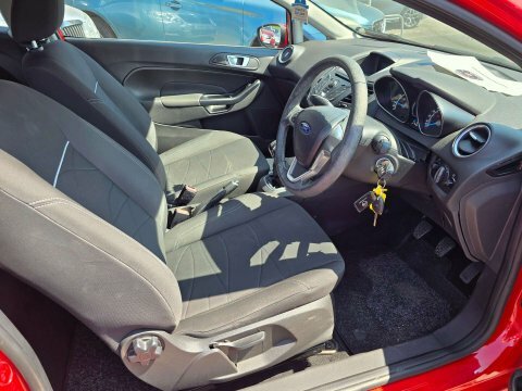 Ford Fiesta Hatchback Blue #5