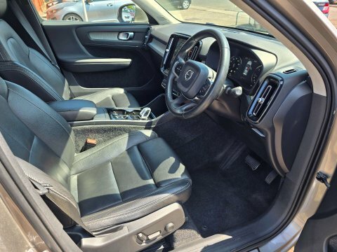 Volvo XC40 2.0 Xc40 Inscription NU69GDX Grey #6