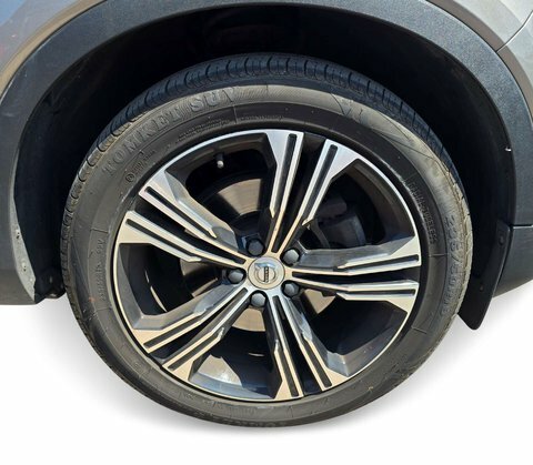 Volvo XC40 2.0 Xc40 Inscription NU69GDX Grey #5