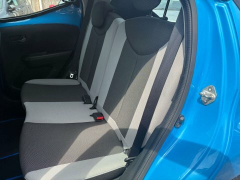 Toyota Aygo X X-pression White #19