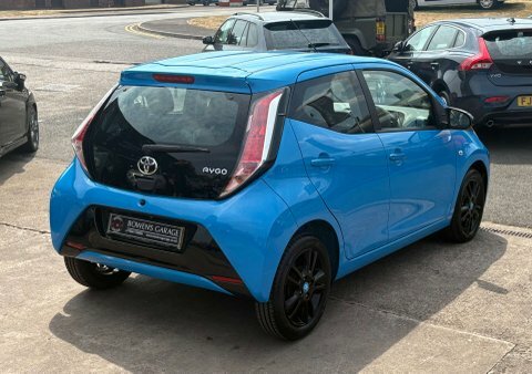 Toyota Aygo X X-pression White #25