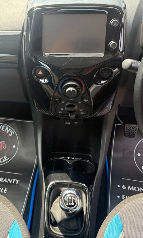 Toyota Aygo X X-pression White #13
