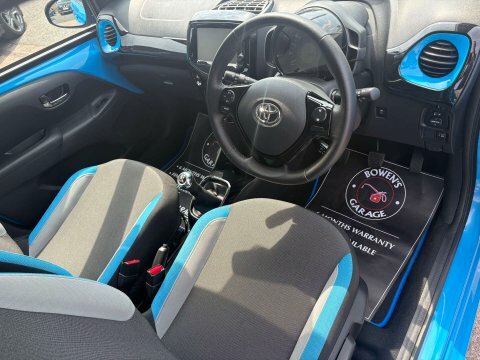 Toyota Aygo X X-pression White #11