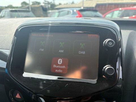 Toyota Aygo X X-pression White #38