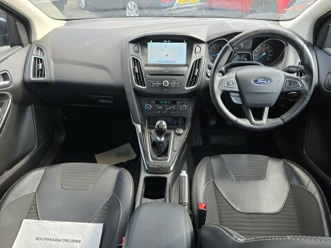Ford Focus 1.5 Focus Titanium FD67TJV Black #6