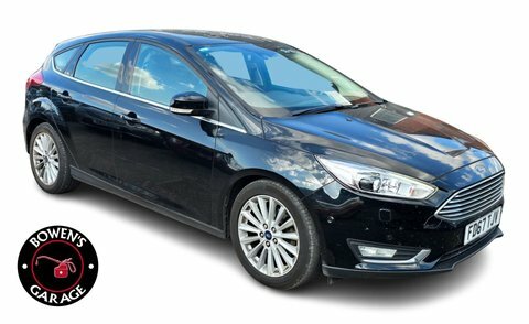 Ford Focus 1.5 Focus Titanium Black