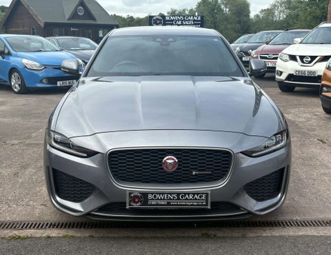 Jaguar XE R-sport Black #7