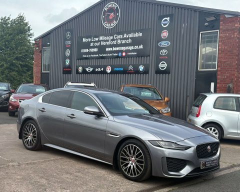 Jaguar XE 2.0 Xe R-dynamic Grey #2