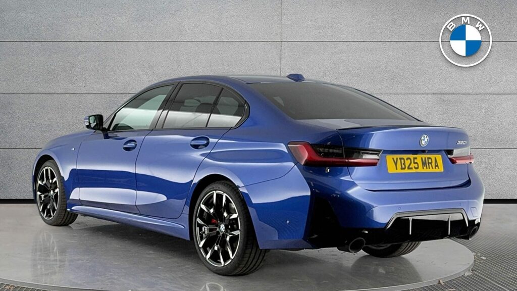 BMW 3 Series Saloon YD25MRA Blue #2