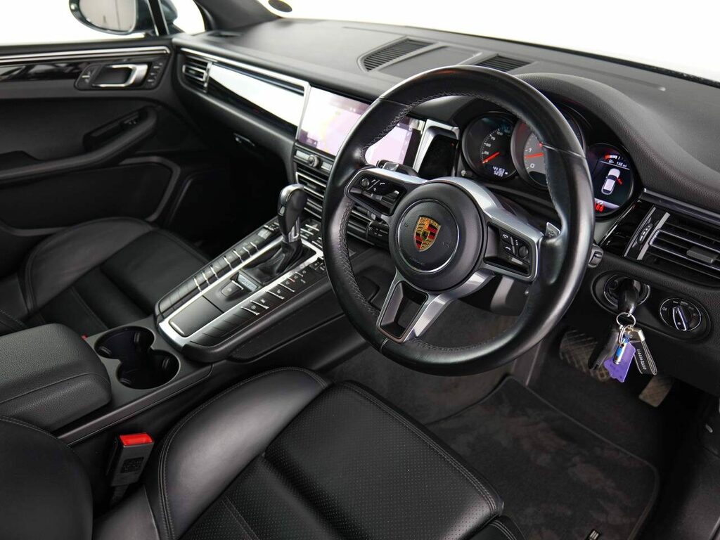 Porsche Macan Petrol PL70OVW Grey #4