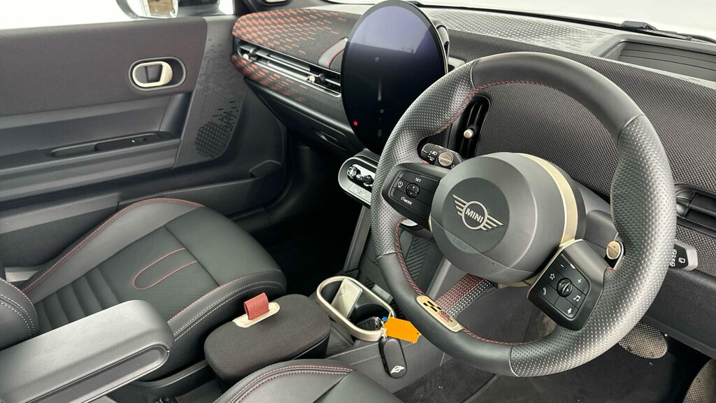 Mini Hatch Hatchback YG74ULR White #6