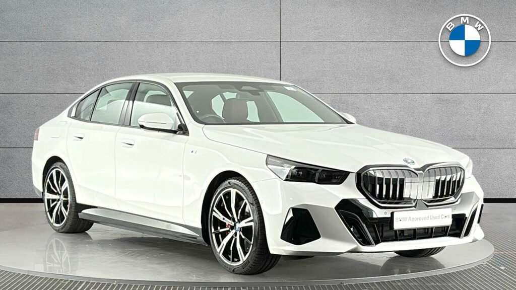 2024 BMW i5