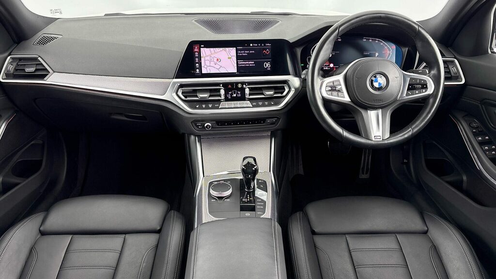 BMW 3 Series 318D M Sport White #4