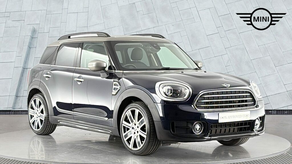 Mini Countryman Petrol Black