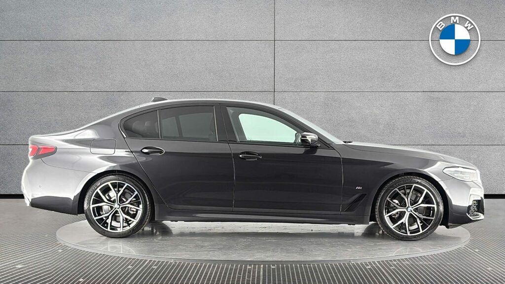 BMW 5 Series Saloon SD22PYZ Grey #3