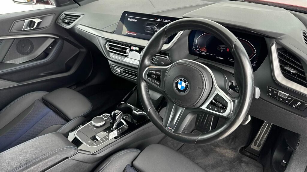 BMW 1 Series Sports PG23KWU Red #6