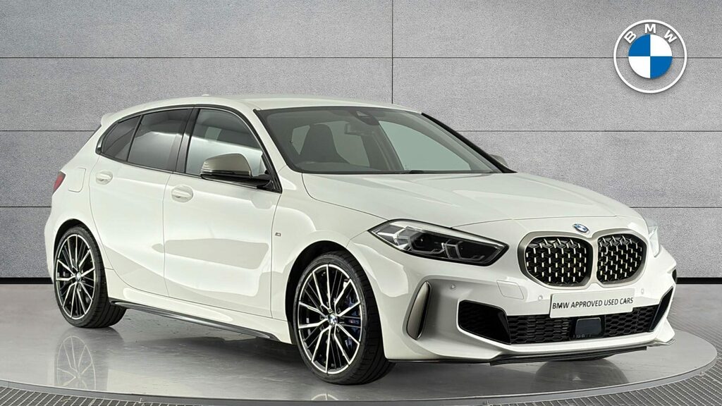 BMW 1 Series Sports White