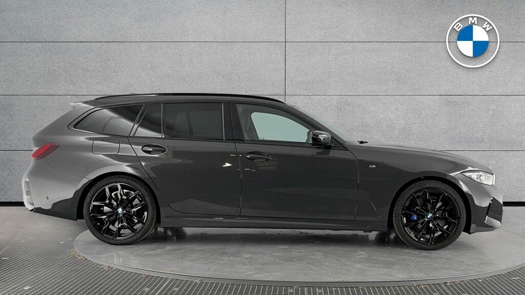 BMW 3 Series Estate YB75AWZ Grey #3