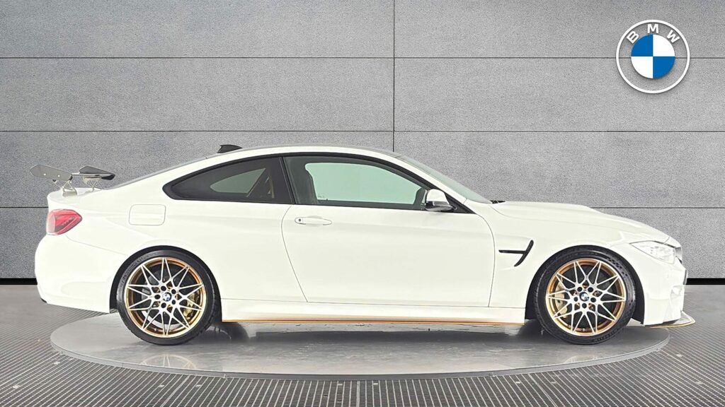 BMW M4 Coupe SP66YHU White #3