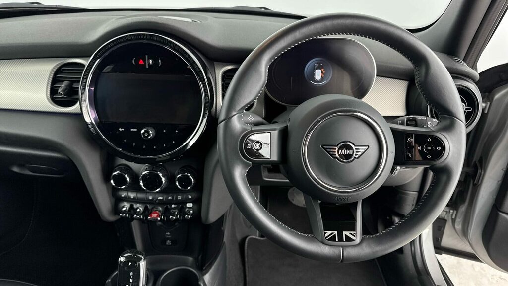 Mini Hatch Hatchback YO73FXA Silver #5
