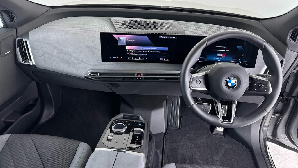 BMW iX Suv PK26EEW Silver #4