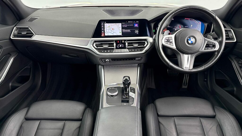 BMW 3 Series Saloon PK70ZDC Orange #4