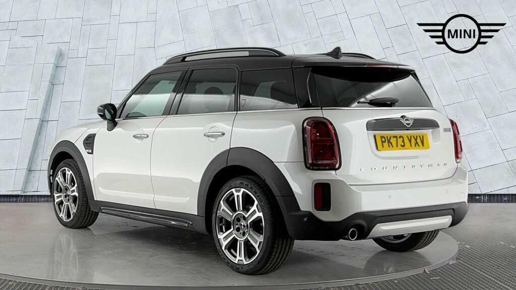 Mini Countryman Petrol PK73YXV White #2
