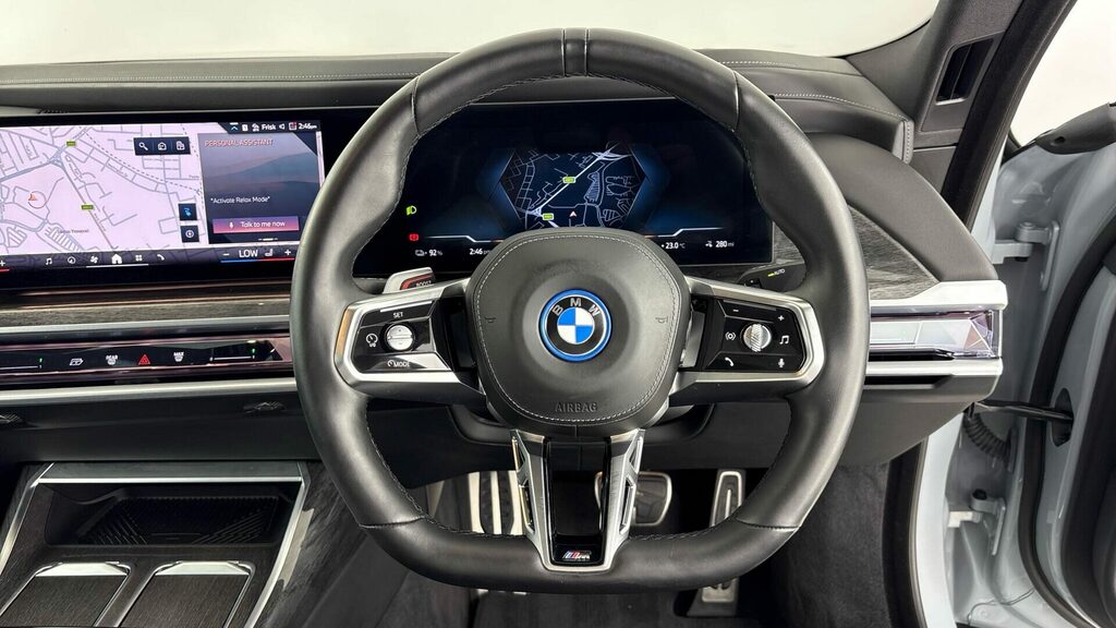 BMW i7 Saloon Grey #5