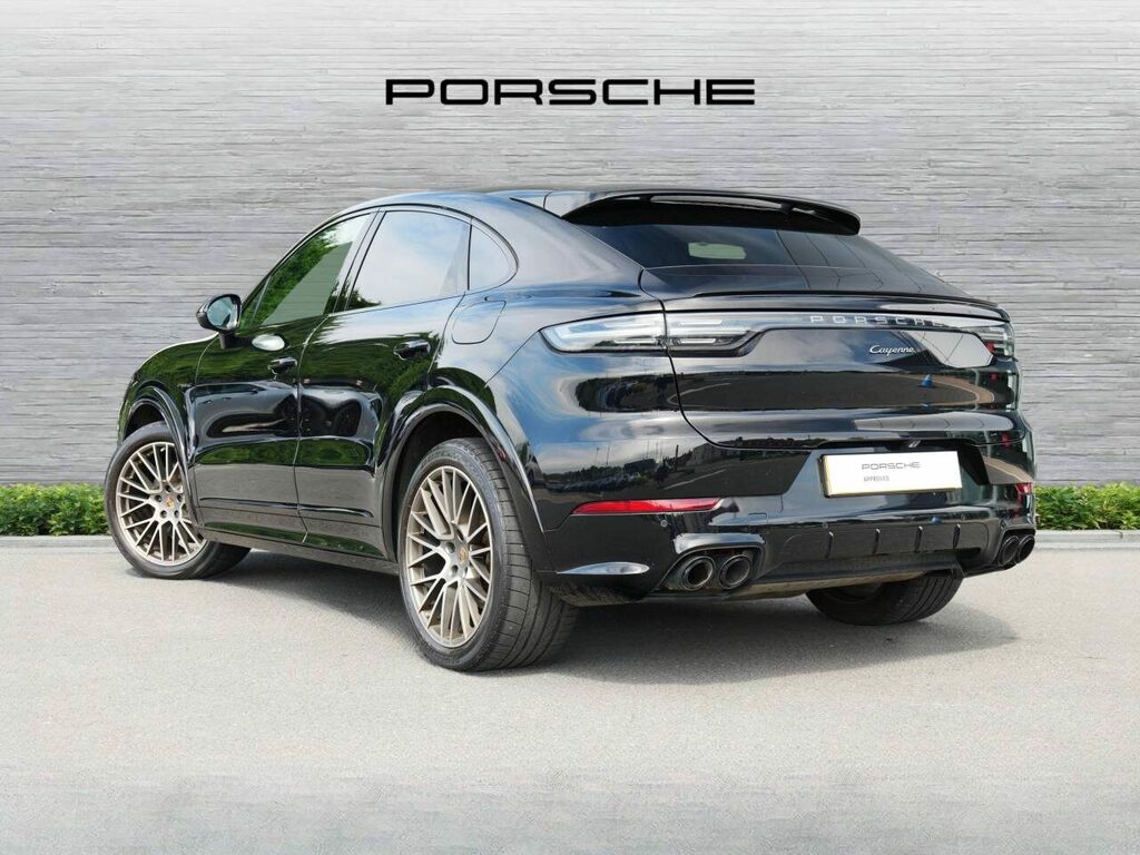 Porsche Cayenne Hybrid Black #3