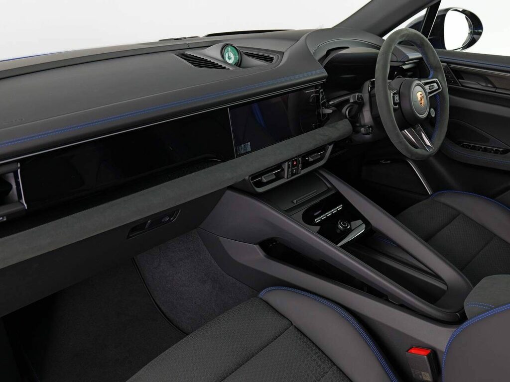 Porsche Macan Electric  Blue #4