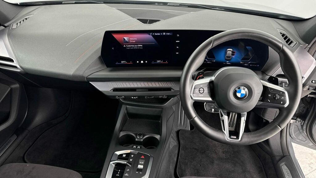 BMW 1 Series Sports GX25LHF Grey #4