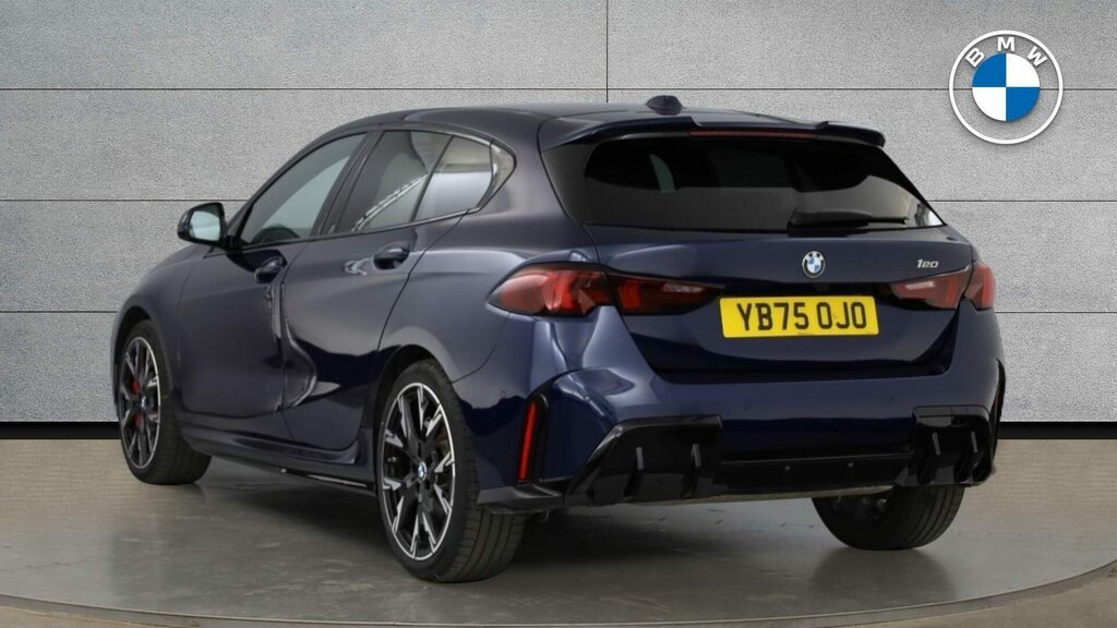 BMW 1 Series Sports YB75OJO Blue #2