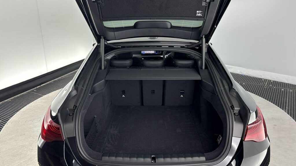 BMW i4 Coupe Black #18