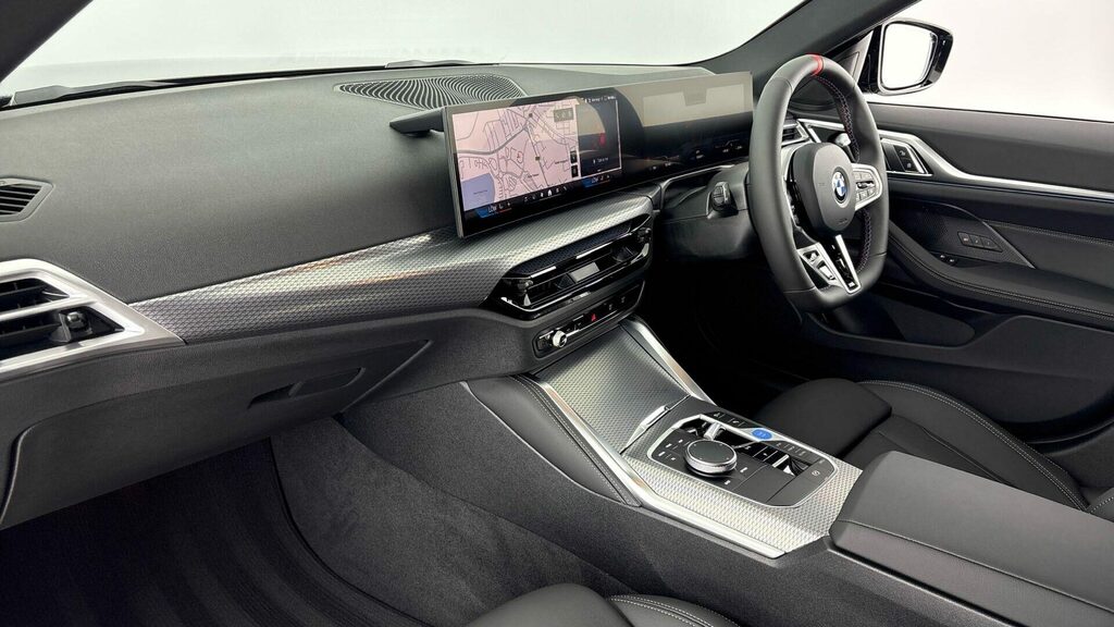 BMW i4 Coupe Black #8