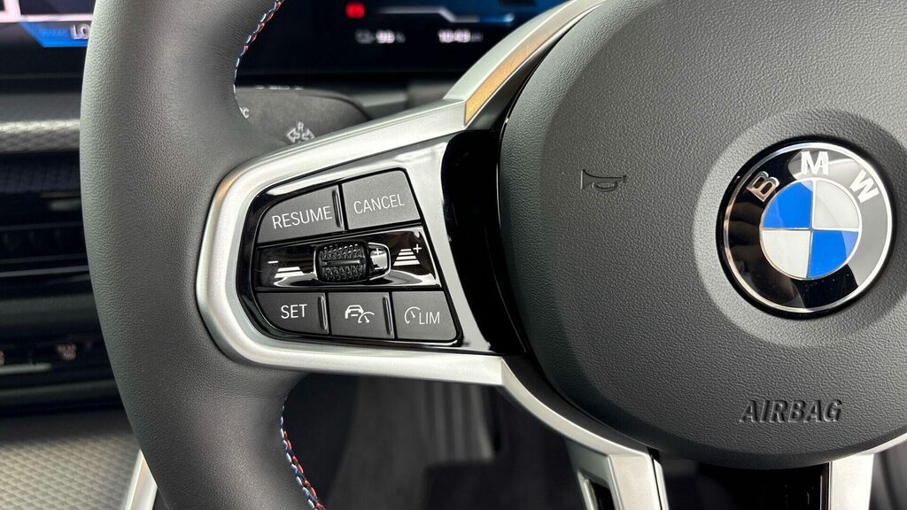 BMW i4 Coupe Black #12