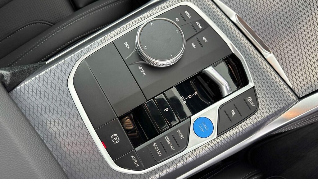 BMW i4 Coupe Black #14