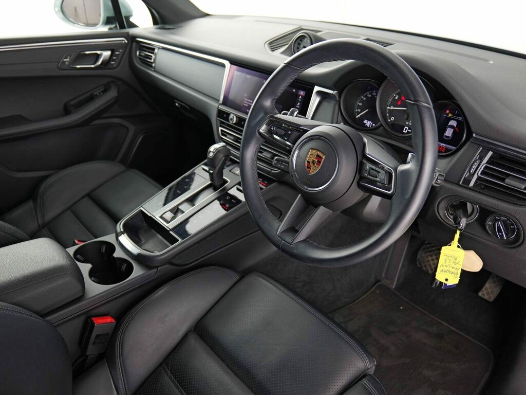 Porsche Macan Petrol Silver #5