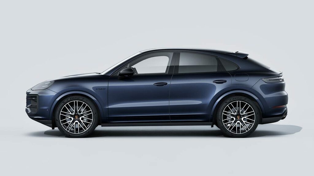 Porsche Cayenne Hybrid Blue #2