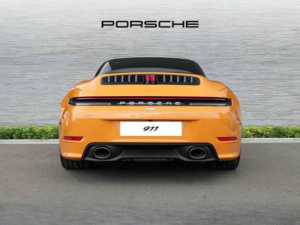 Porsche 911 Petrol #6