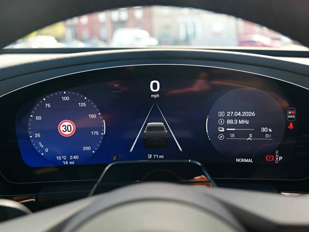 Porsche Macan 265Kw 100Kwh Grey #24