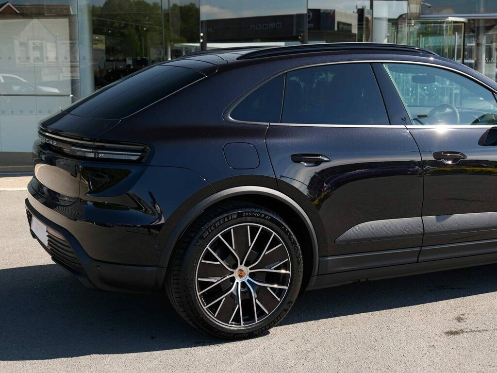 Porsche Macan 265Kw 100Kwh Grey #11