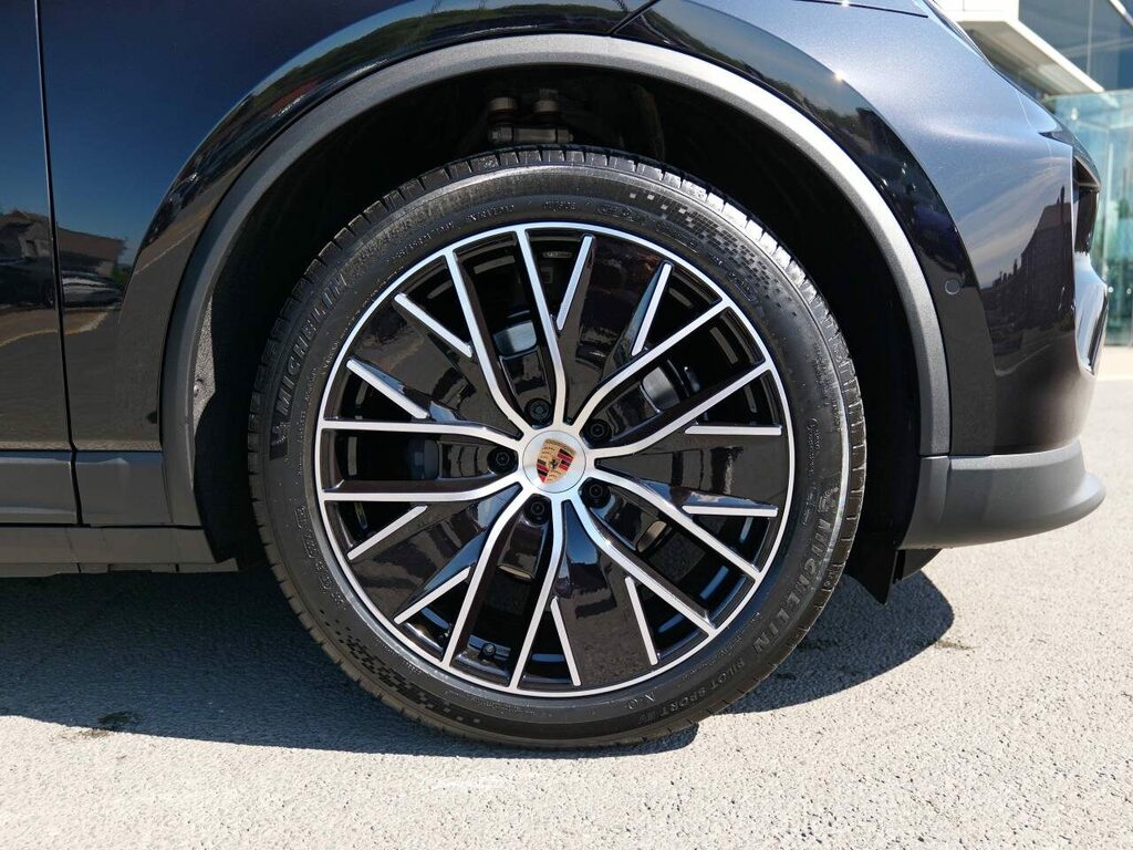 Porsche Macan 265Kw 100Kwh Grey #14