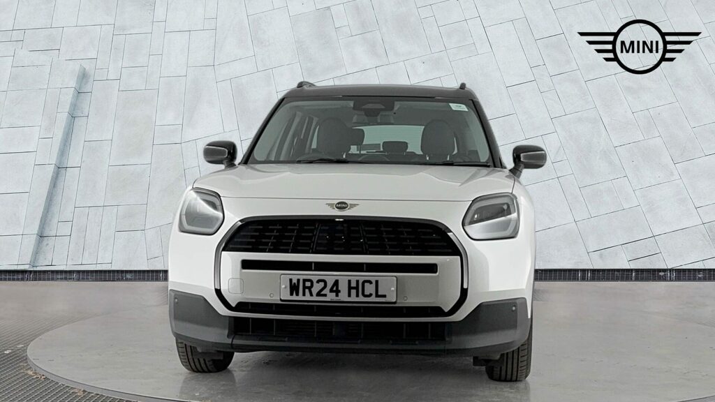 Mini Countryman Countryman E White #16