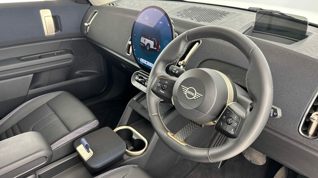 Mini Countryman Petrol White #6