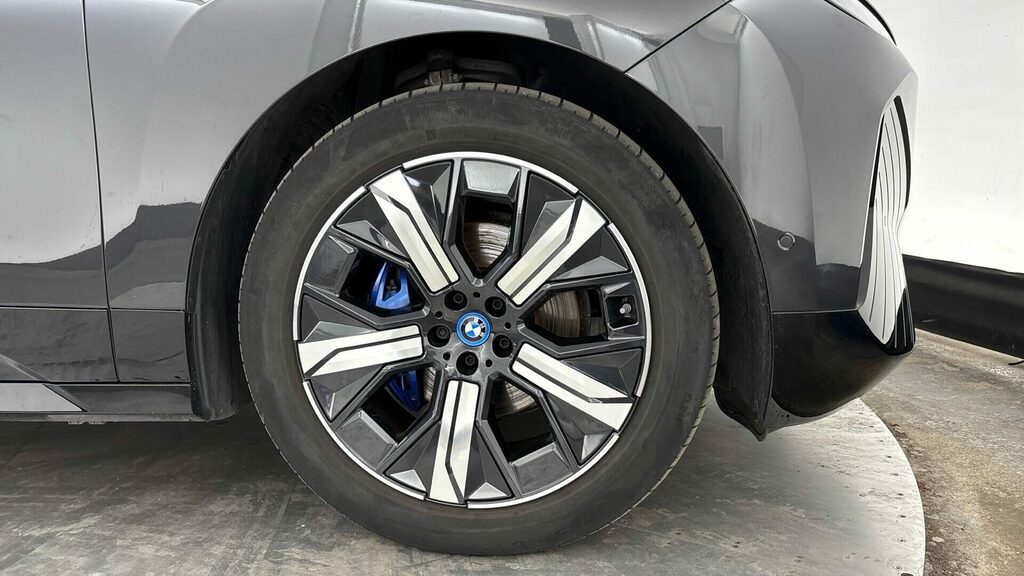 BMW iX Suv Grey #4