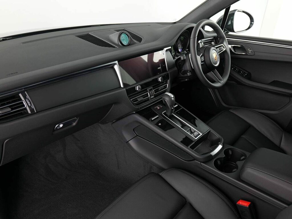 Porsche Macan Petrol Grey #5