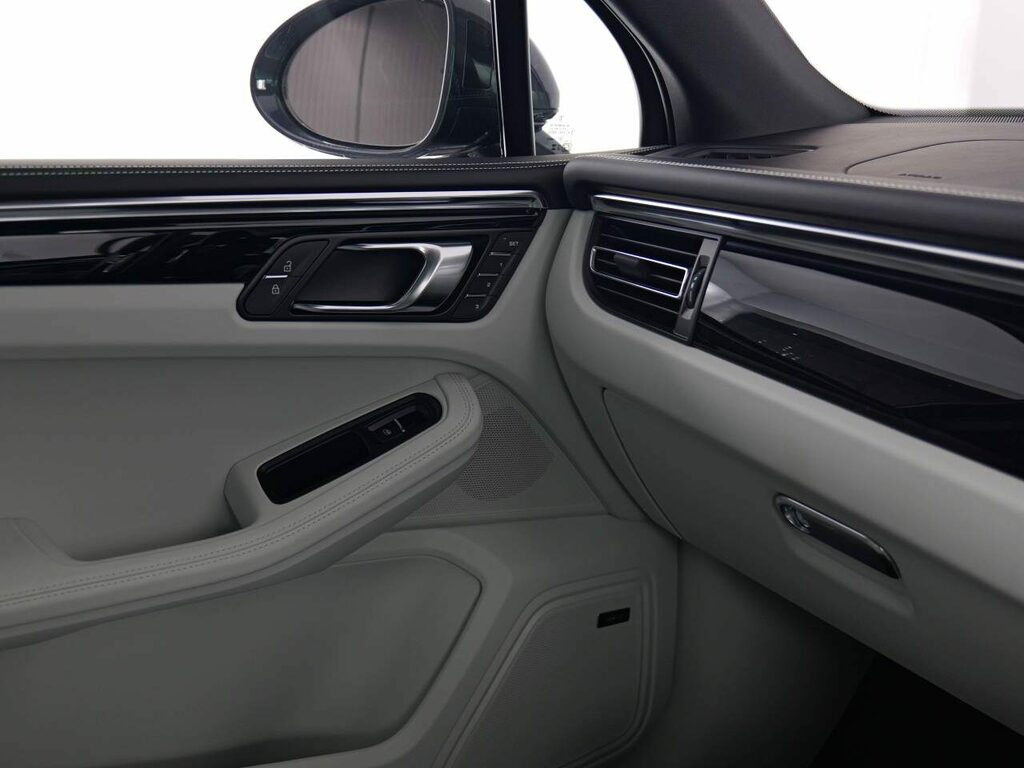 Porsche Macan 300Kw 4 100Kwh  #18