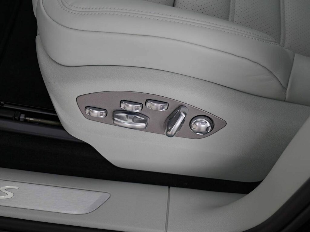 Porsche Macan 300Kw 4 100Kwh  #30