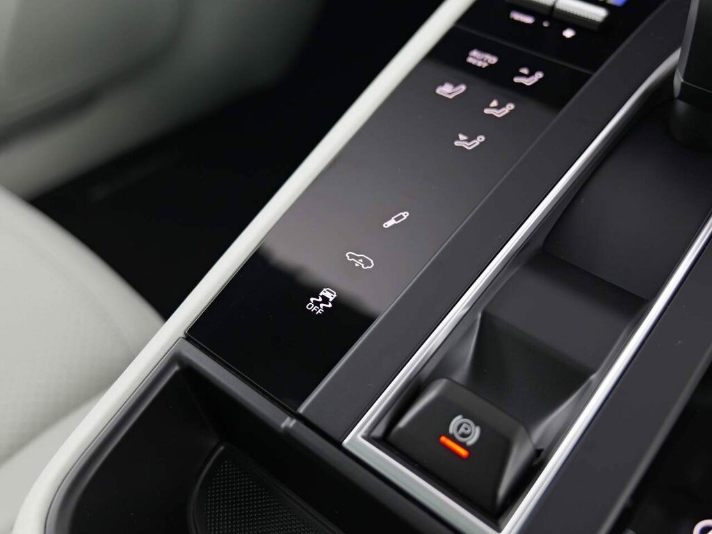 Porsche Macan 300Kw 4 100Kwh  #25