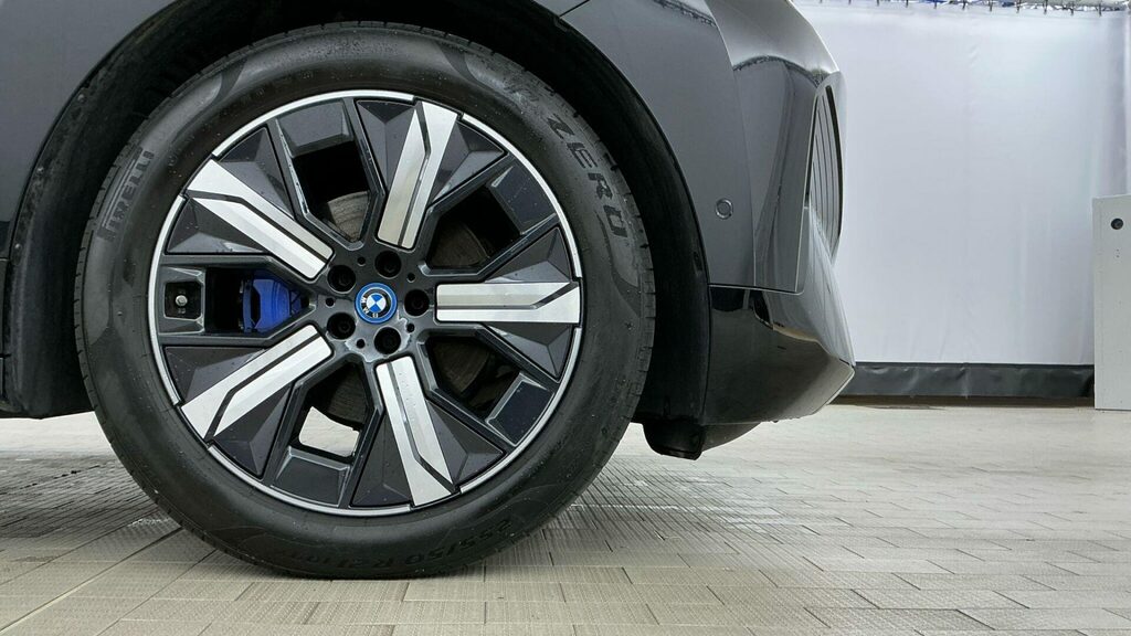 BMW iX Suv Black #5